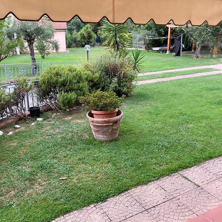 Villa Cantarelli Massa  Esterno foto