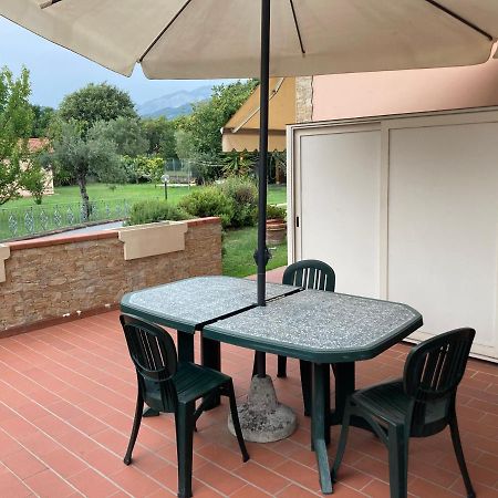 Villa Cantarelli Massa  Esterno foto