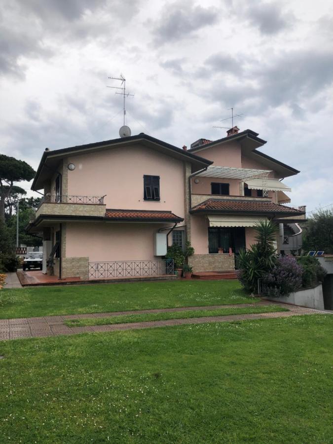 Villa Cantarelli Massa  Esterno foto